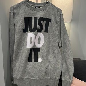 Nike oversized hoodie!!!!